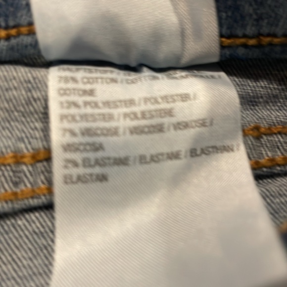 Denim & Co. Canyon Retreat Petite Easy Stretch Jeans Antique Indigo Wash… - Picture 4 of 6